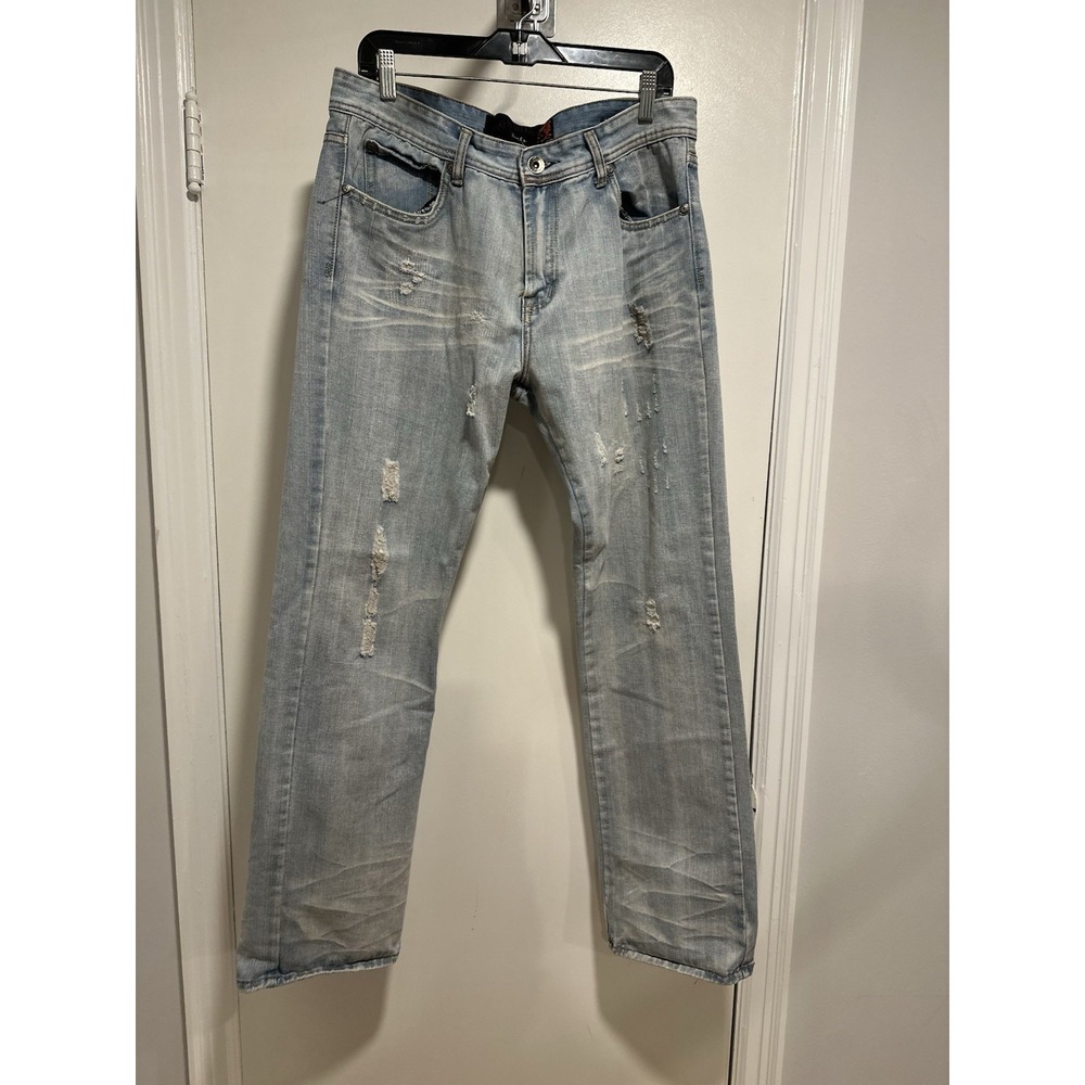 Agile Men's Y2K Sz: 34 Distressed Bootcut Baggy Streetwear Light Wash Jeans